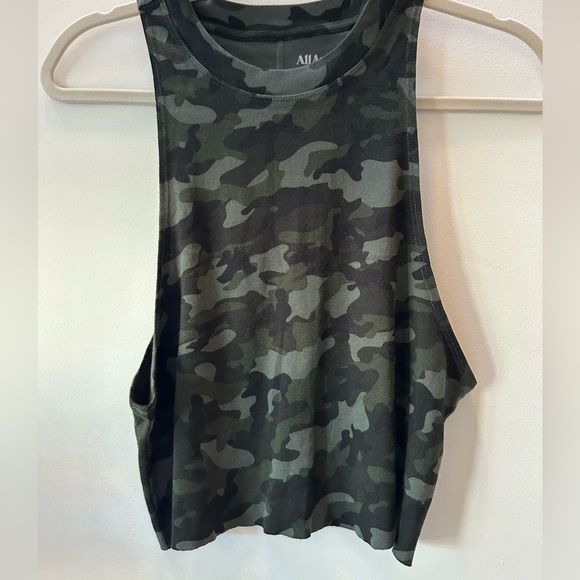 All Access x Bandier Green Camo Muscle Tank Size Small - Picture 3 of 5